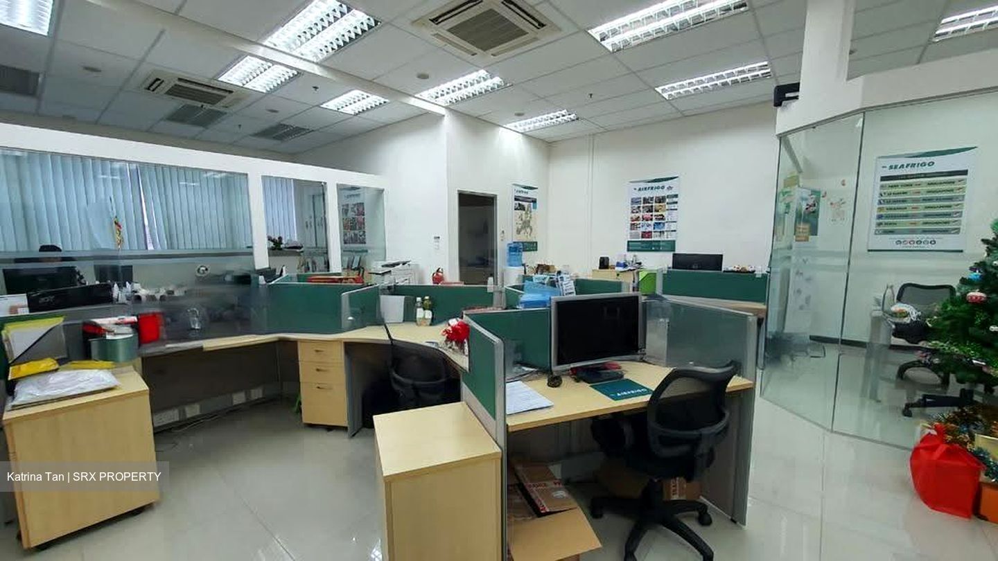 One Pemimpin (D20), Factory #631878851